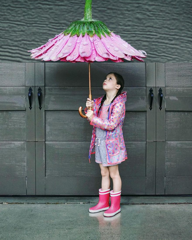 this artist combines photographs to create surreal scenes from everyday life 5dba3c674417f880 1572860823091602797609
