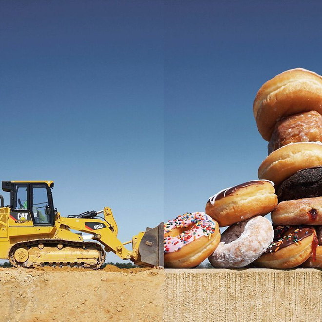 this artist combines photographs to create surreal scenes from everyday life 5dba3e579bf54880 1572860823104586653628