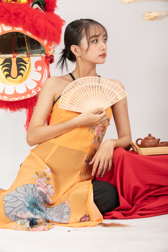 DLL4333 1TouchPro THU AO VANG Doan Eric
