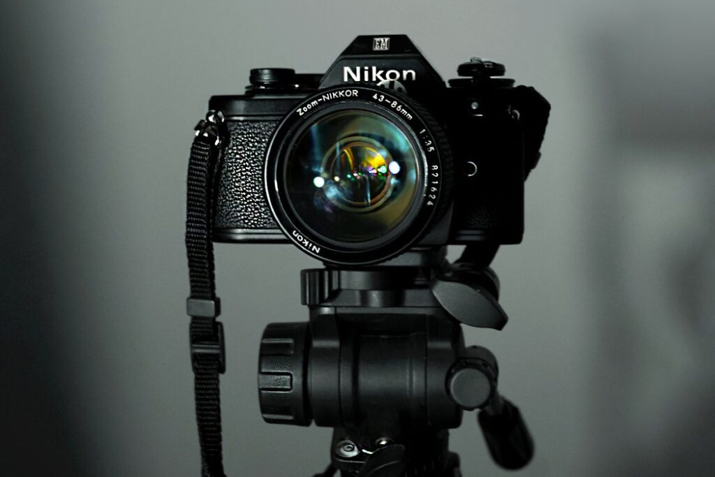 Máy ảnh full frame 1