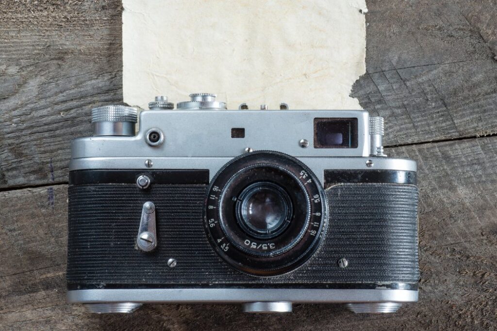 Máy ảnh full frame 3