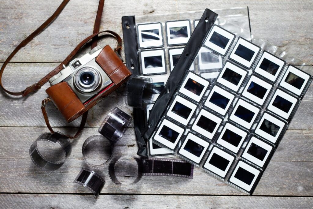Máy ảnh full frame bìa